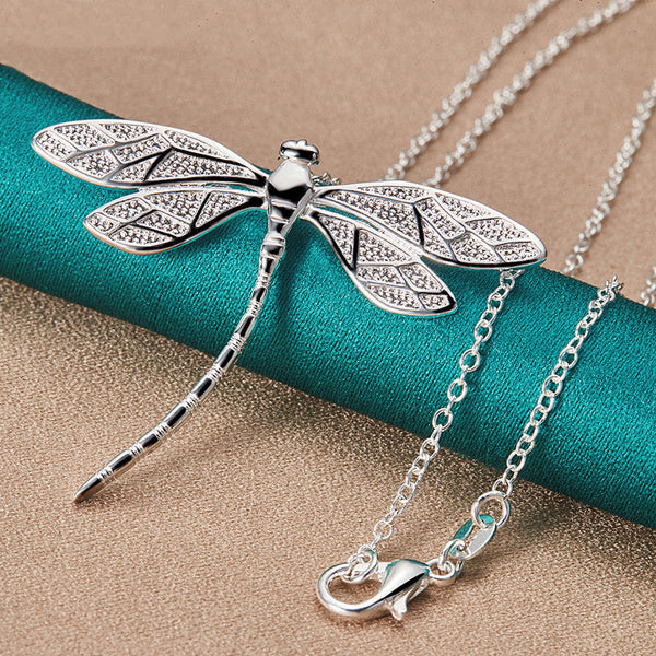 Sterling zilveren libelleketting – symbool van gratie & transformatie