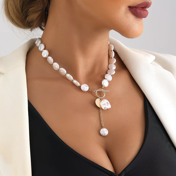 Ketting van barokparels met knevelsluiting