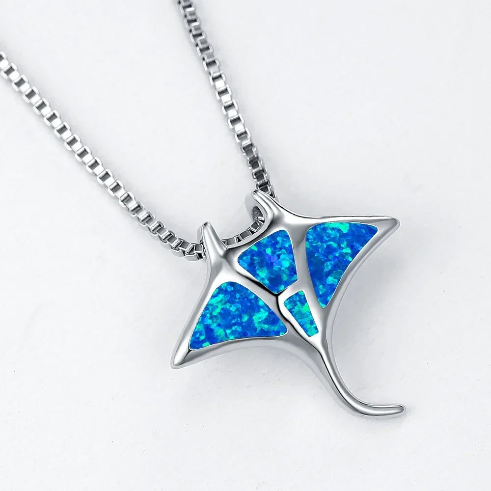 Mantarog ketting met blauwe opaal-look