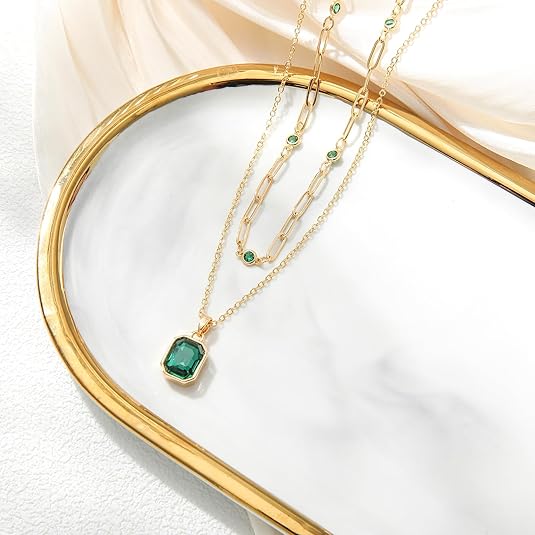 Smaragd klavertje hanger ketting | goudkleurig