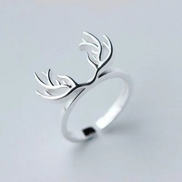 Sterling zilveren ring met gewei