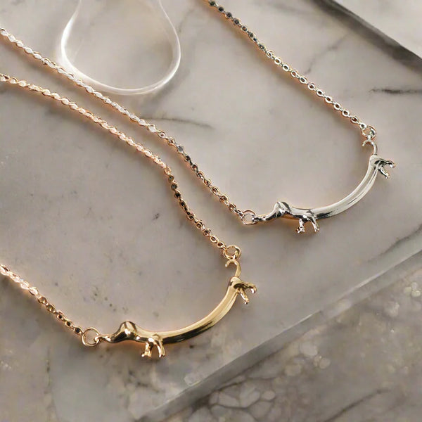 Goudkleurige teckel ketting