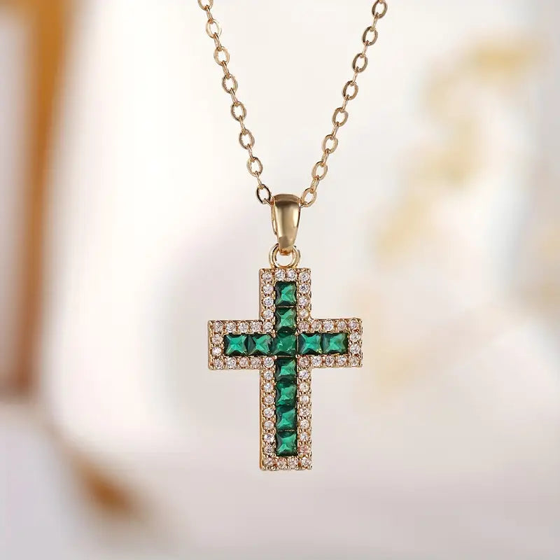 Solene ketting met kruishanger met smaragd | goudkleurig