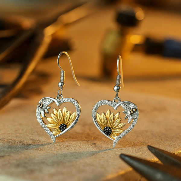 Vintage boho hartvormige hangoorbellen met zonnebloem & bij