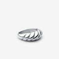 Croissant ring | witgoudkleurig